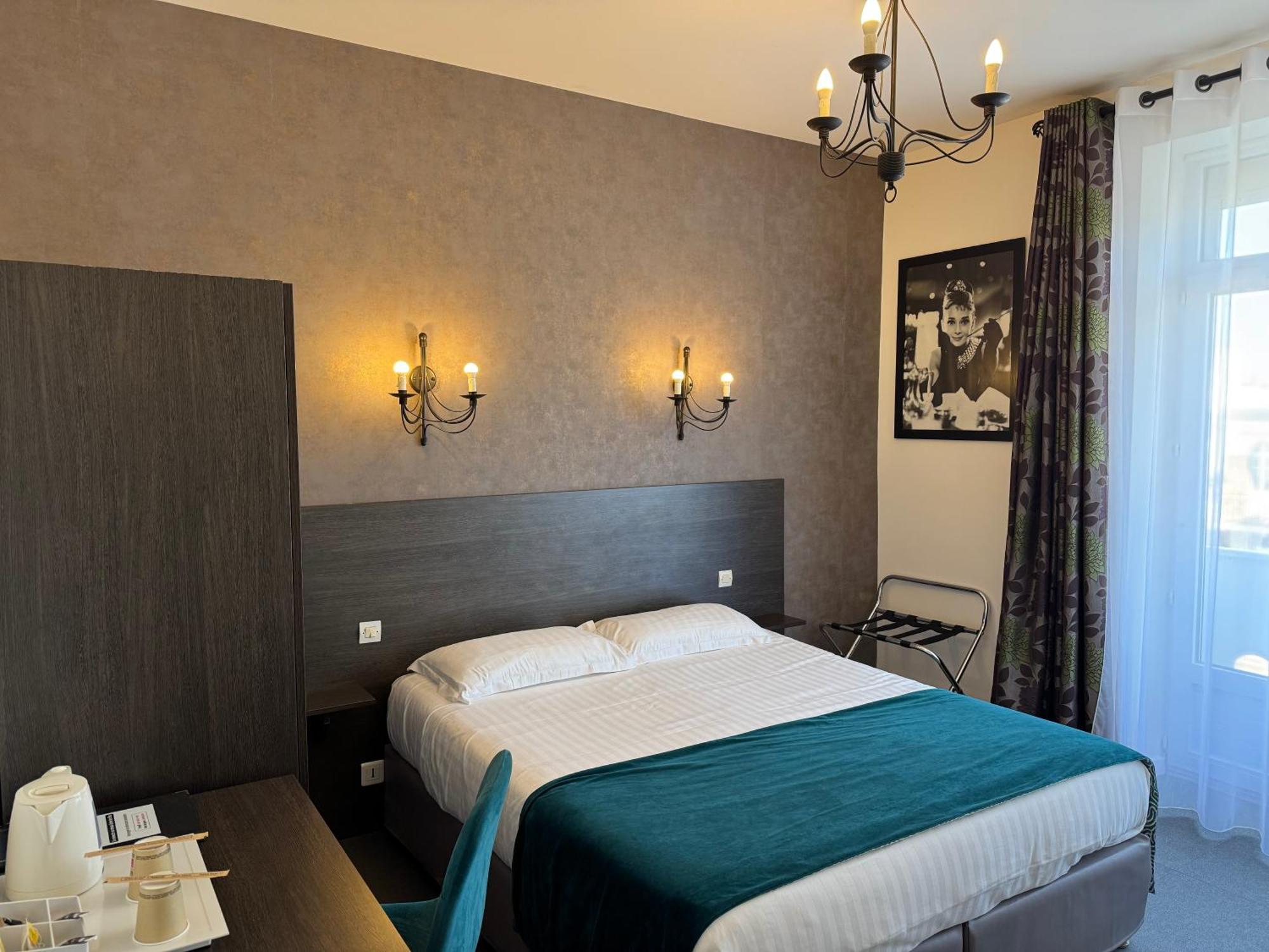 Les Sables-dʼOlonne Hotel Calme Des Pins & Spa מראה חיצוני תמונה