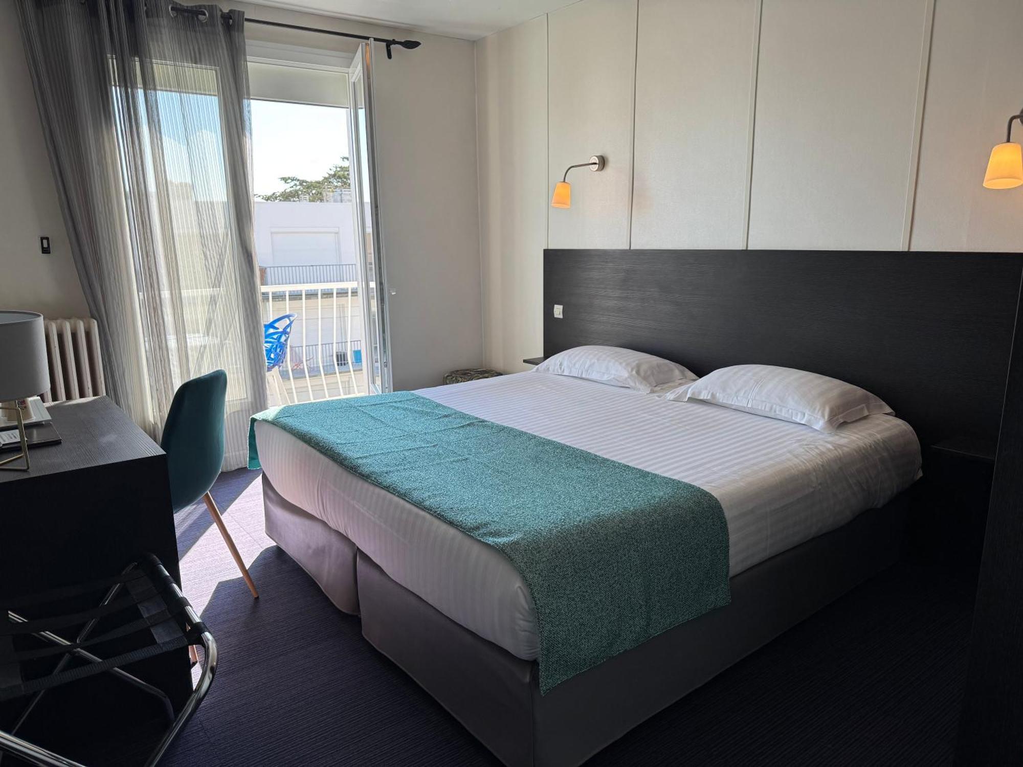 Les Sables-dʼOlonne Hotel Calme Des Pins & Spa מראה חיצוני תמונה