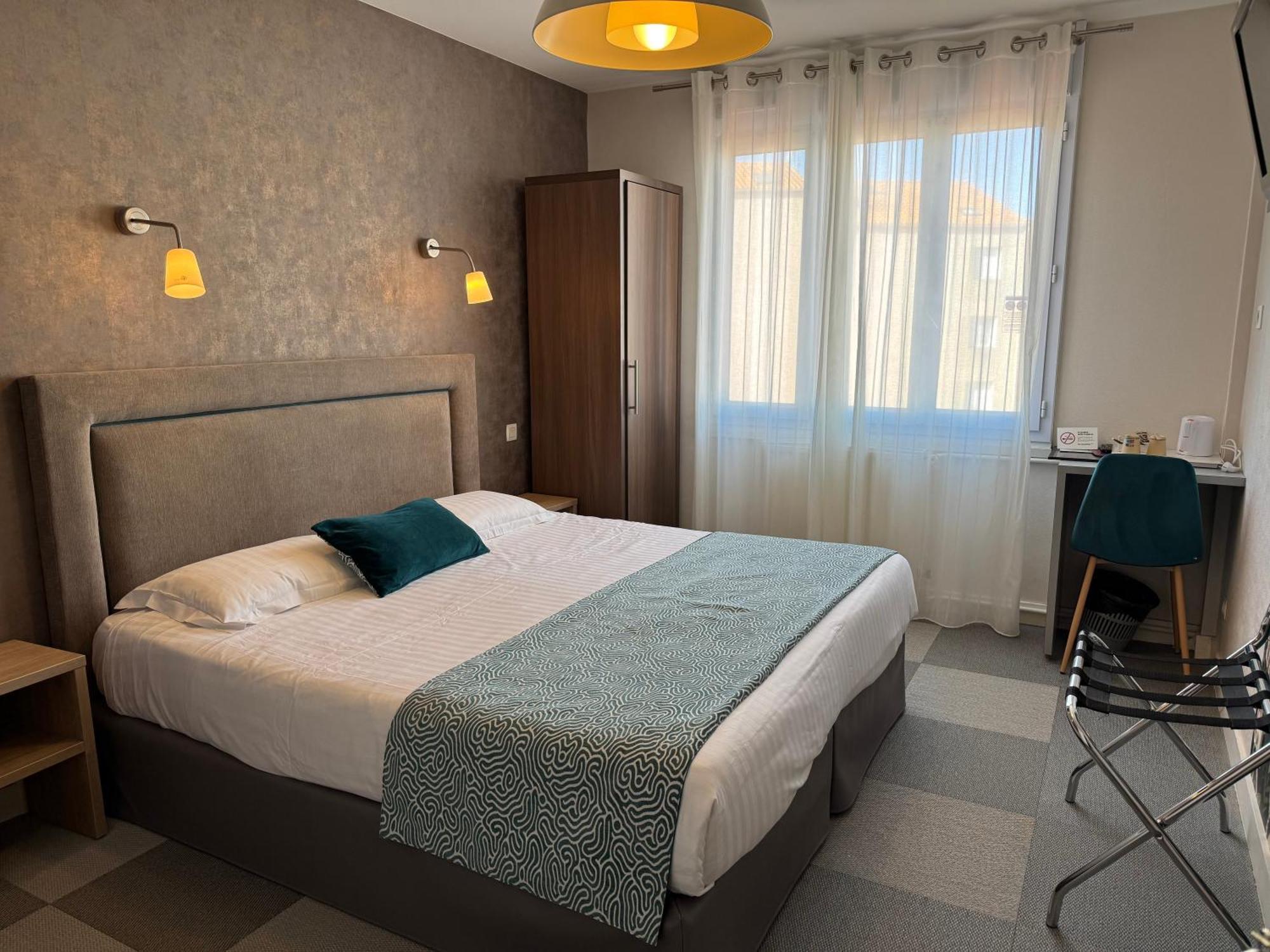 Les Sables-dʼOlonne Hotel Calme Des Pins & Spa מראה חיצוני תמונה