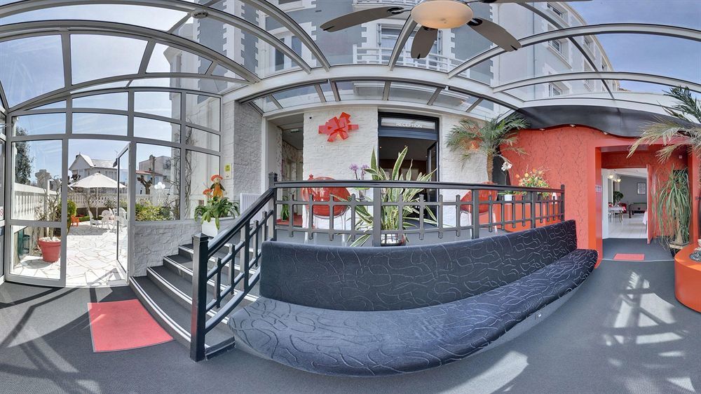 Les Sables-dʼOlonne Hotel Calme Des Pins & Spa מראה חיצוני תמונה