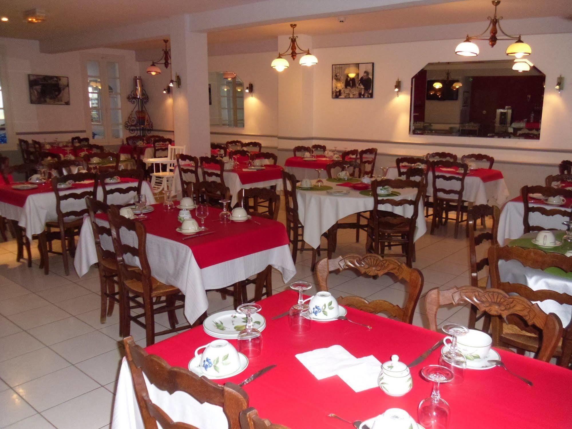 Les Sables-dʼOlonne Hotel Calme Des Pins & Spa מראה חיצוני תמונה